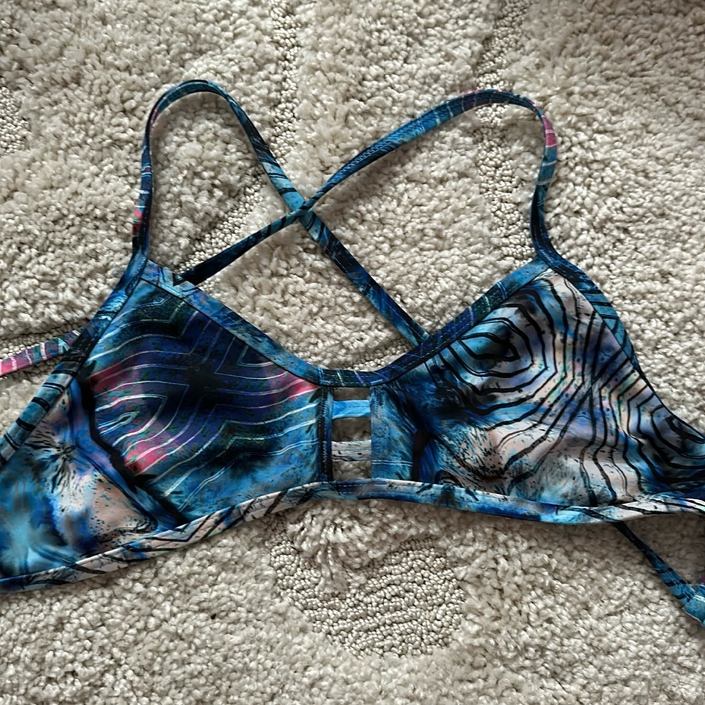 Jolyn Tomcat Top